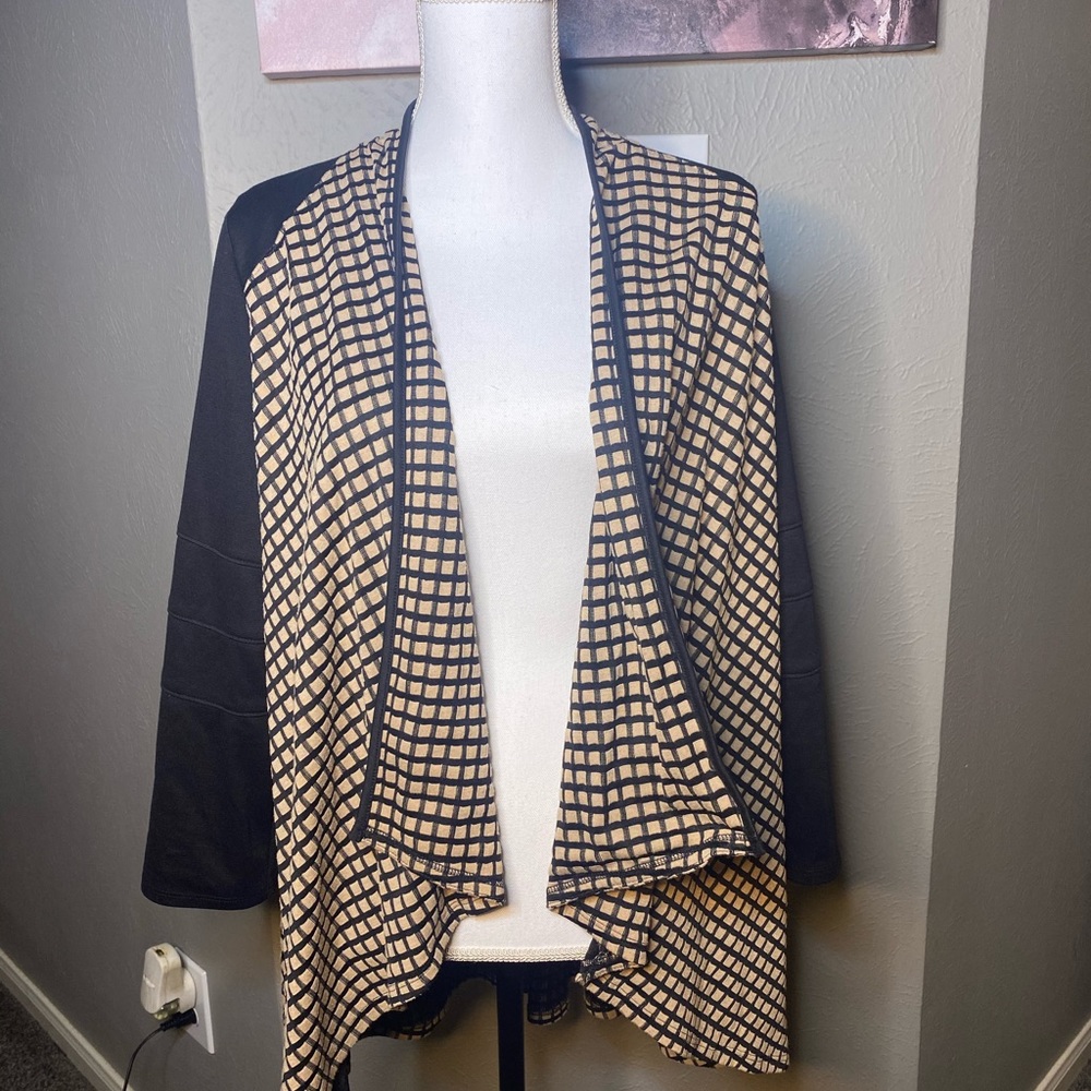 Leightweight jacket/cover